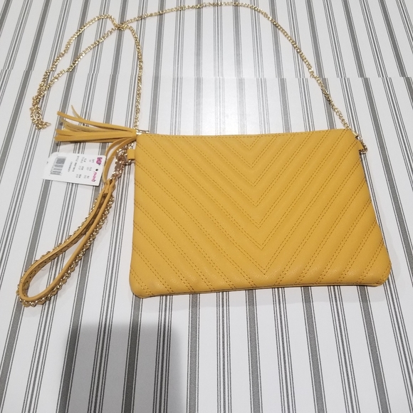Dandelion Yellow Quilted Chevron Ribbed Crossbody Bag with Gold Chain & Tassel - Picture 11 of 16